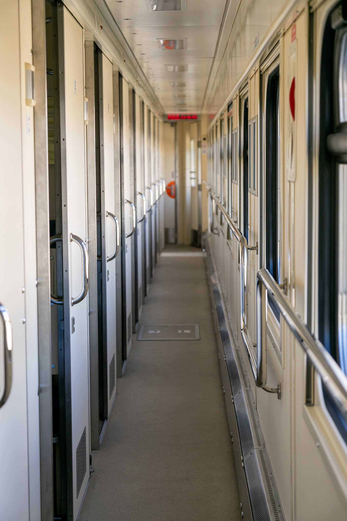 "Укрзалізниця" запустила чотири нові вагони на маршруті Львів — Харків. Фото: facebook/Ukrzaliznytsia