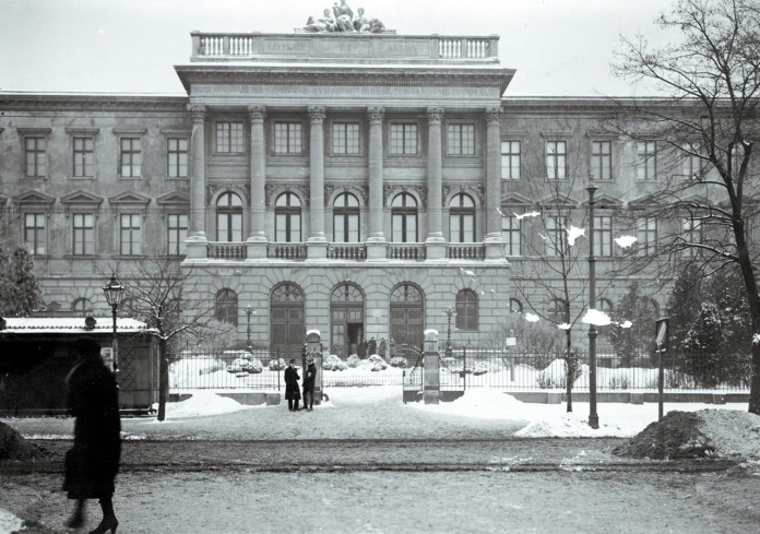 Опубліковані зимові фото Львова 1920-30 років