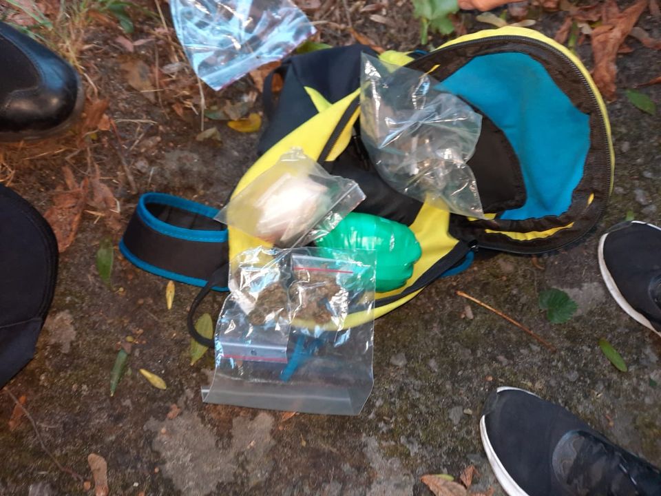 У Львові затримали юного наркоторговця. Фото поліції