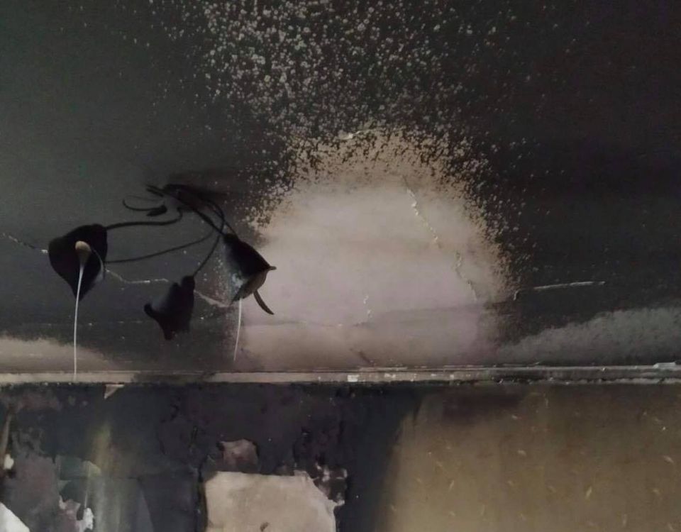 На вулиці Яреми у Львові горіла квартира. Фото: ГУ ДСНС