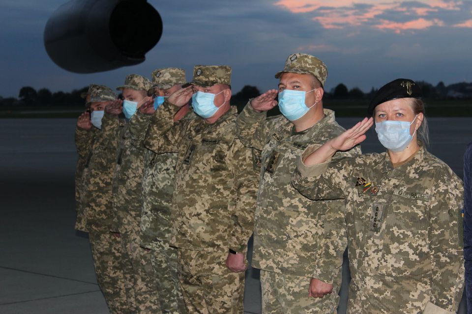 Львів прощається з курсантом Ростиславом Булієм. Фото: Олександр Тіщенко