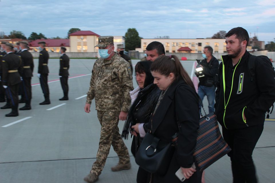 Львів прощається з курсантом Ростиславом Булієм. Фото: Олександр Тіщенко