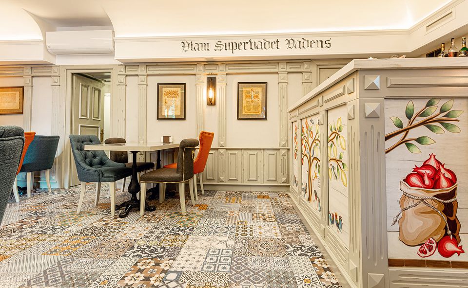 Біля Краківської брами відкрили новий ресторан. Фото: Via Regia/Facebook