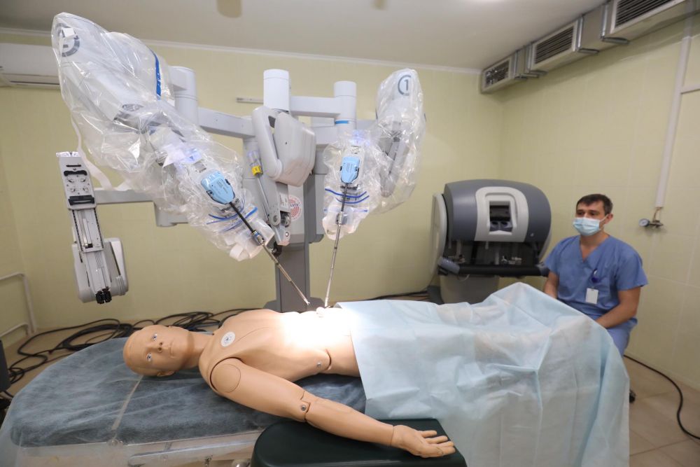 У львівській лікарні працюватиме робот-хірург. Фото: Роман Балук