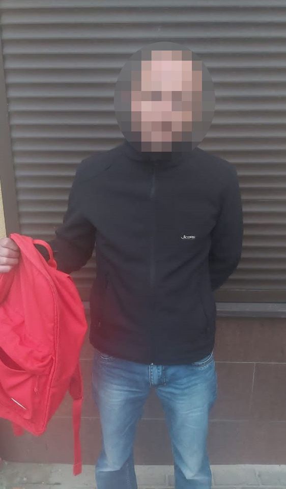 Львівські копи затримали серійного крадія. Фото поліції