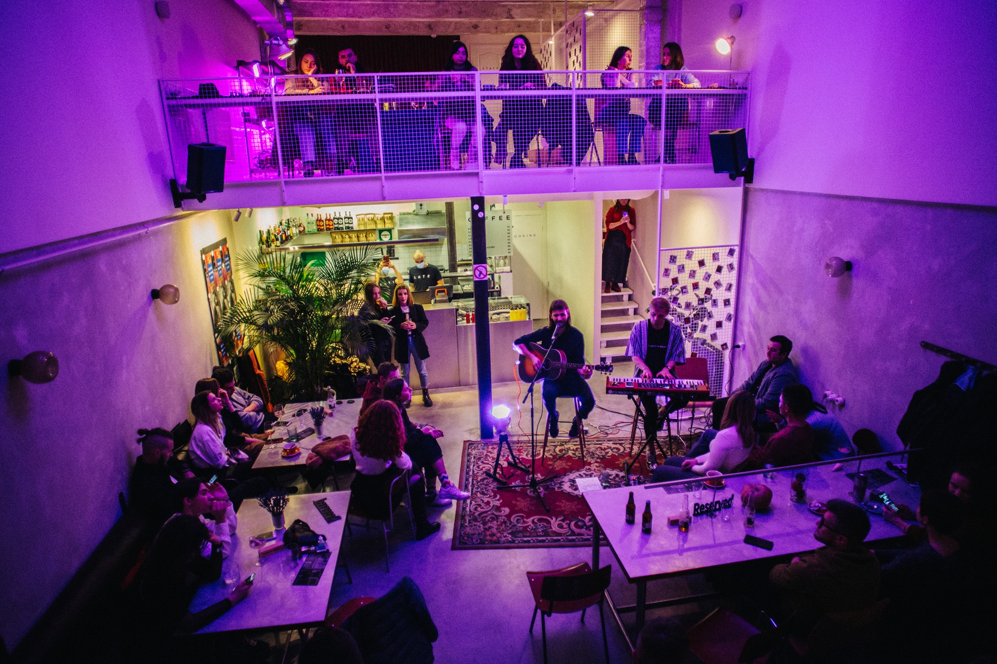 У Львові відкрили ресторан, де до ночі подають сніданки. Фото: Late Breakfast Сlub