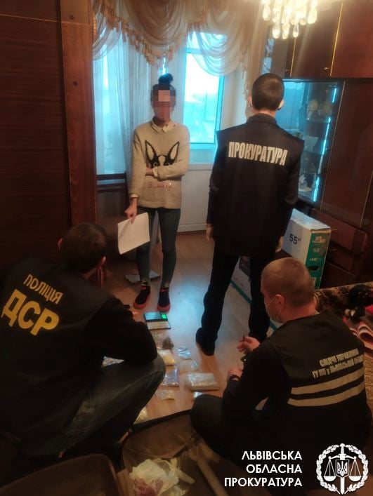 У Львові затримали банду наркоторговців з різних областей. Фото прокуратури