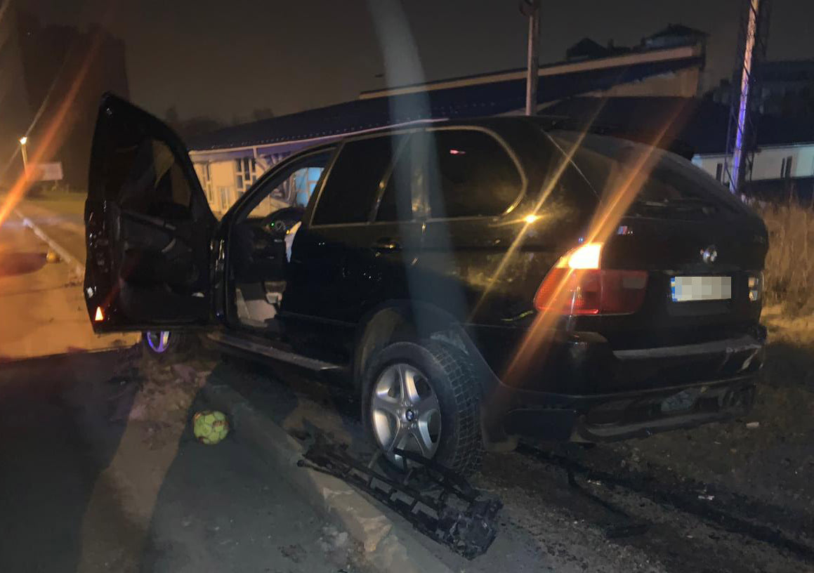 У ДТП у Трускавці травмувалися шестеро людей. Фото поліції