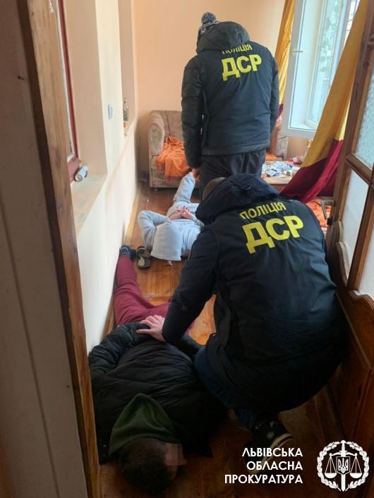 У Львові затримали банду наркоторговців з різних областей. Фото прокуратури