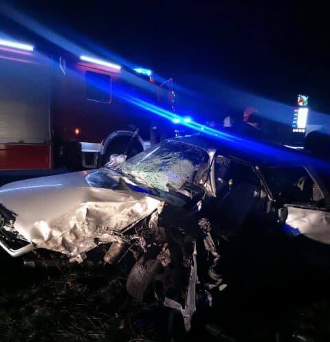 В автотрощі на Львівщині травмувалися двоє людей. Фото: ГУ ДСНС