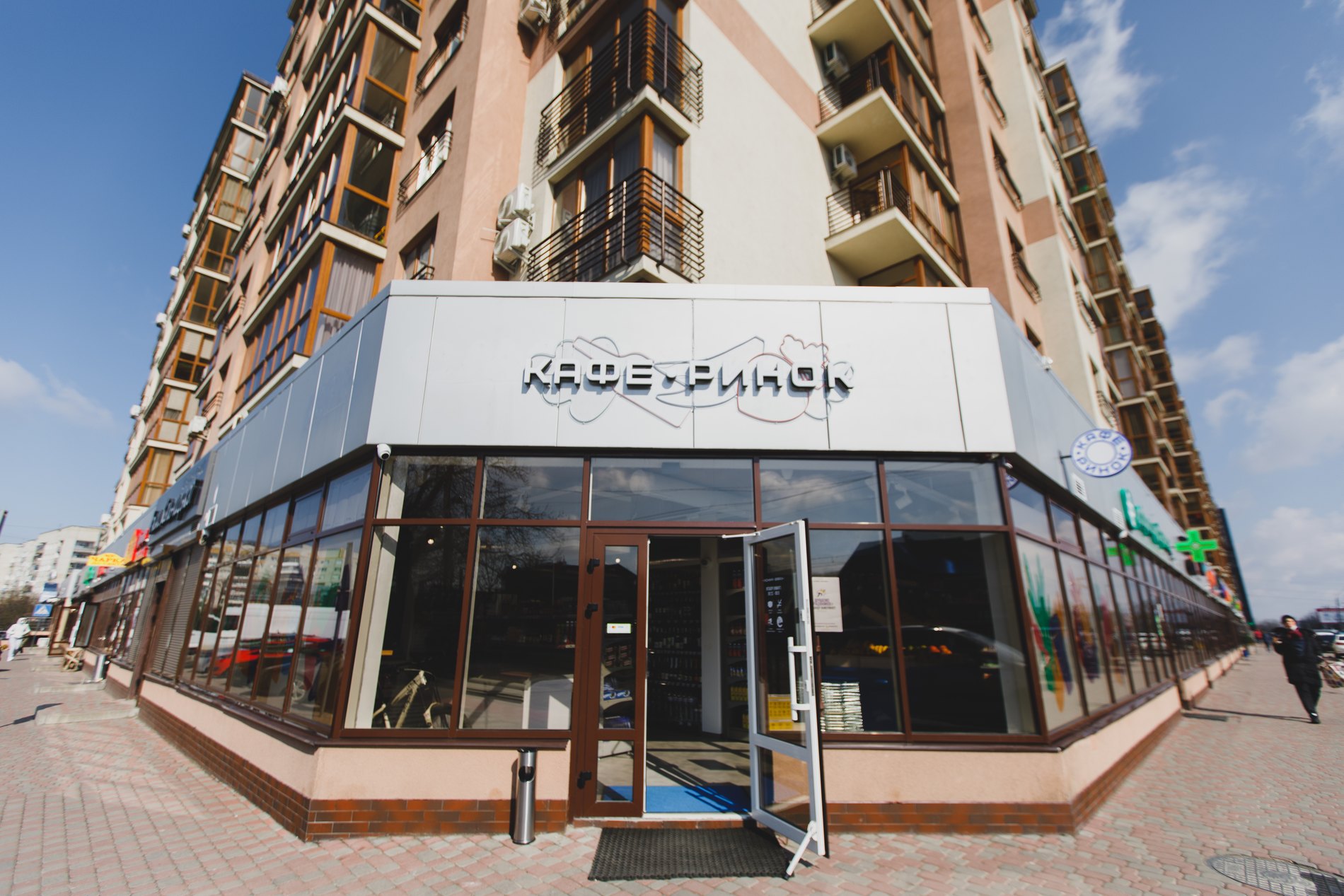 На Княгині Ольги відкрили нове кафе. Фото: GastroGuideЛьвів