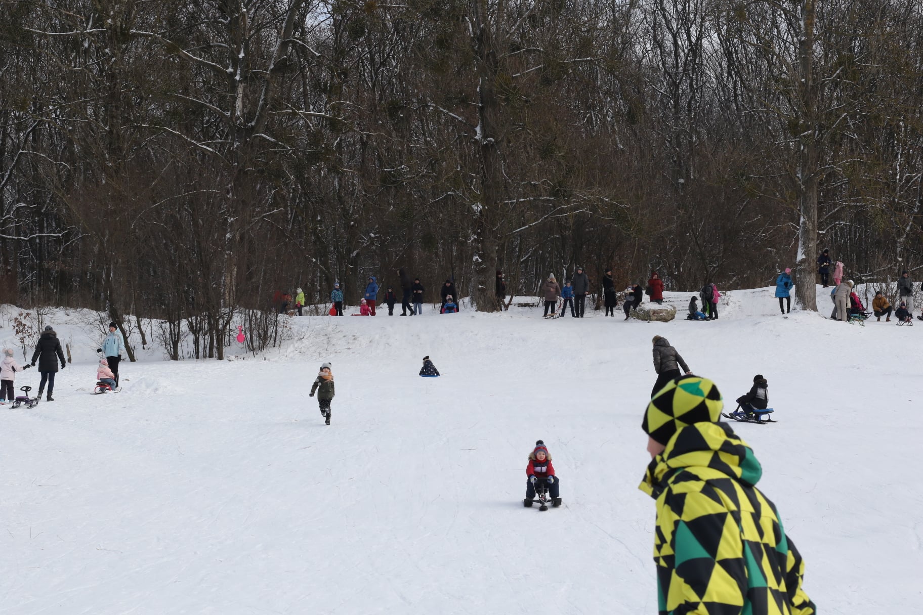 Львів замело рясним снігом. Фото: Ena Shen