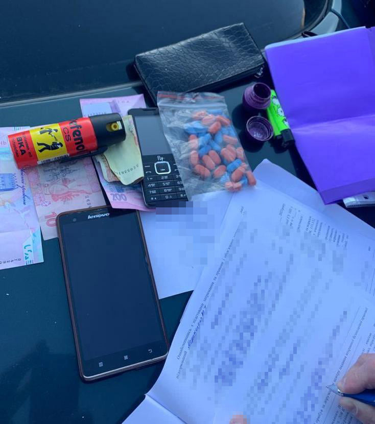 Львів'янка продавала метадон із центру реабілітації наркозалежних. Фото поліції