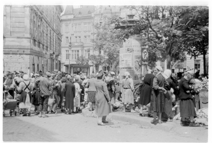 Опубліковано унікальні фото Львова 1943 року. Фото: Фотографії старого Львова