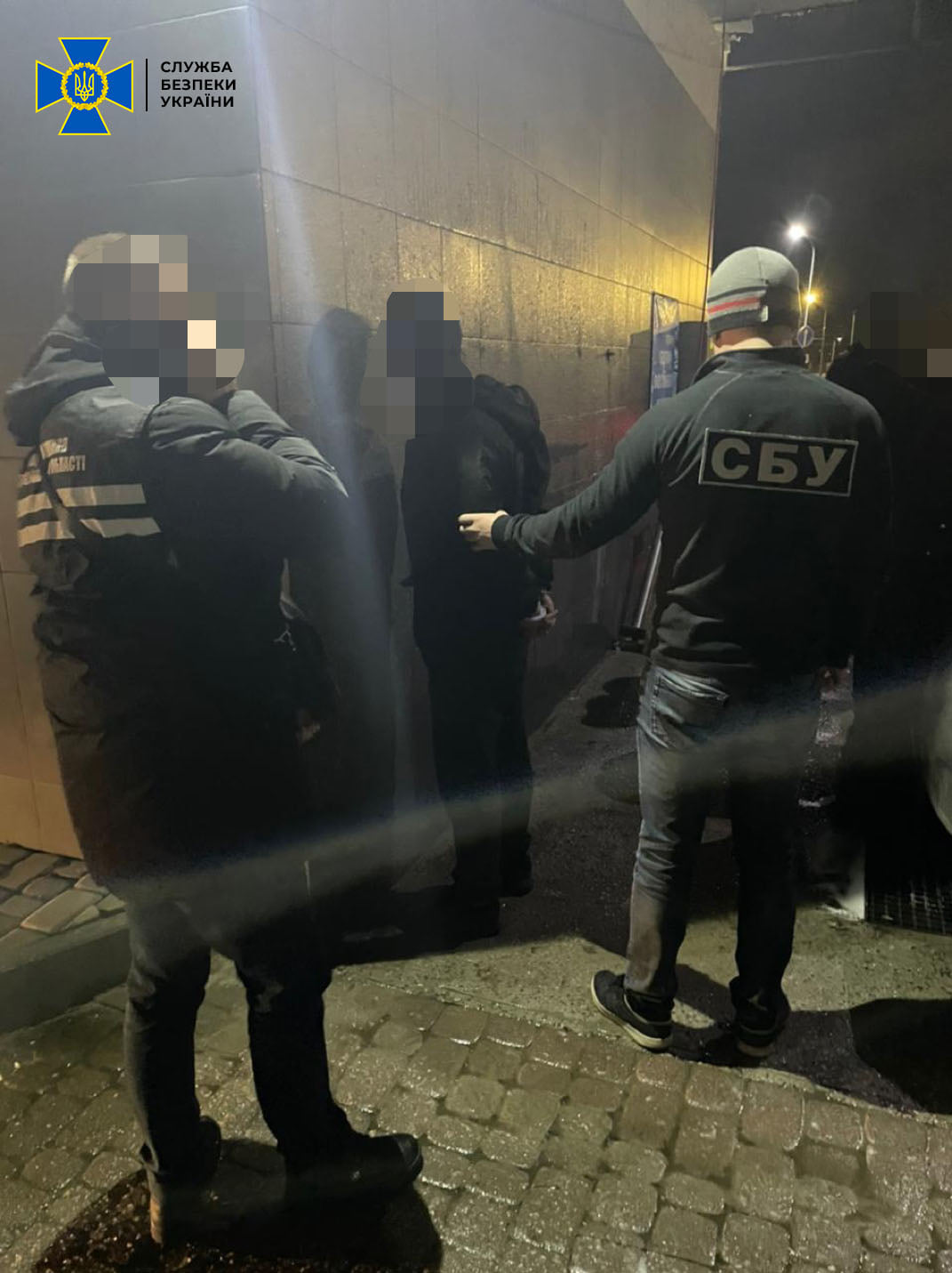 Командир взводу військової частини на Львівщині торгував наркотиками. Фото: Служба безпеки України