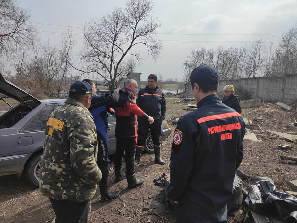 Біля Червонограда п'ятий день розшукують рибалку. Фото: Центральна рятувально-водолазна служба