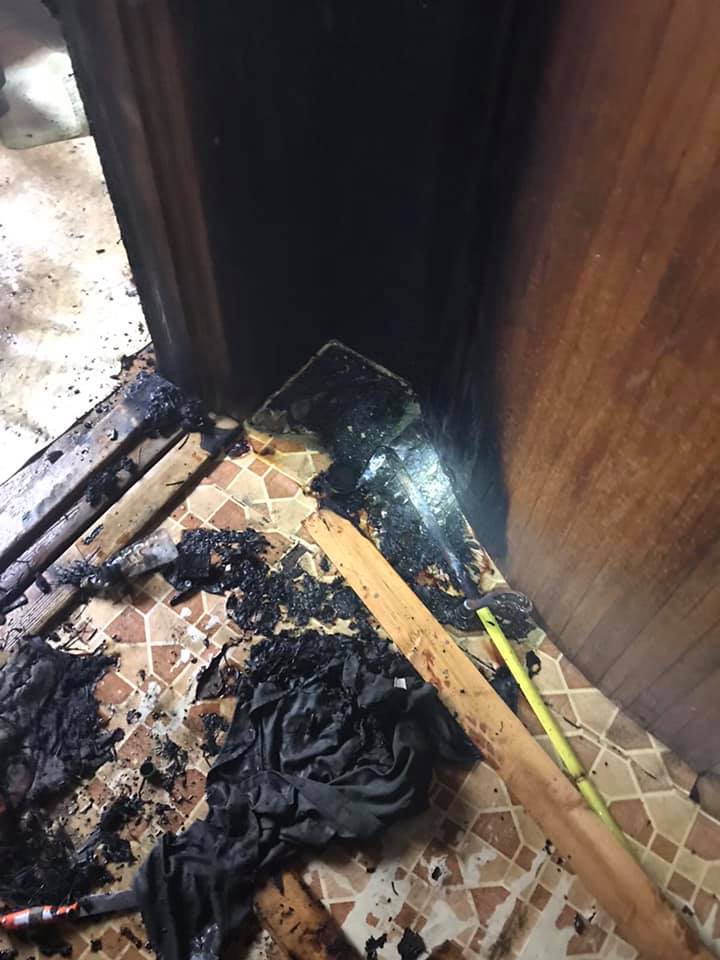 У будинку в Шевченківському районі сталася пожежа. Фото: ГУ ДСНС
