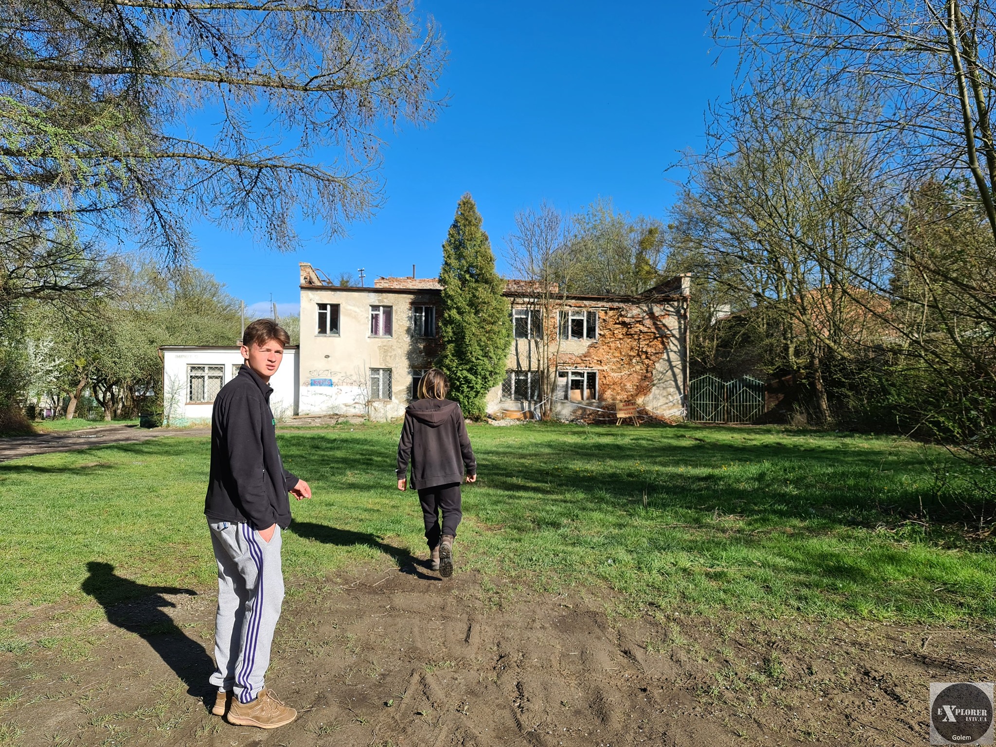 Дослідники показали фото закинутої автошколи на Новому Львові. Фото: Андрій Риштун