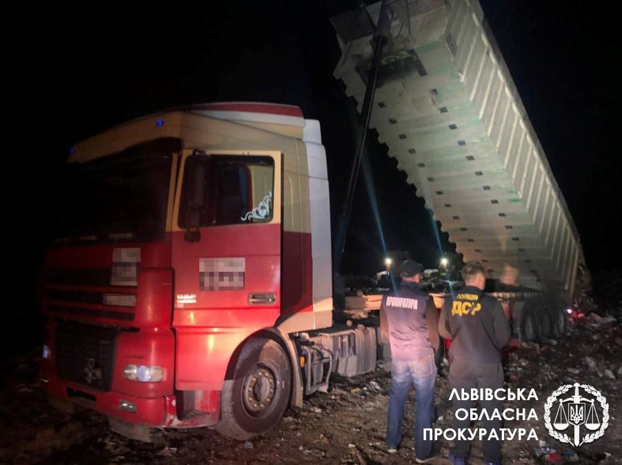 У Львові викрили масштабну &laquo;сміттєву&raquo; махінацію. Фото прокуратури