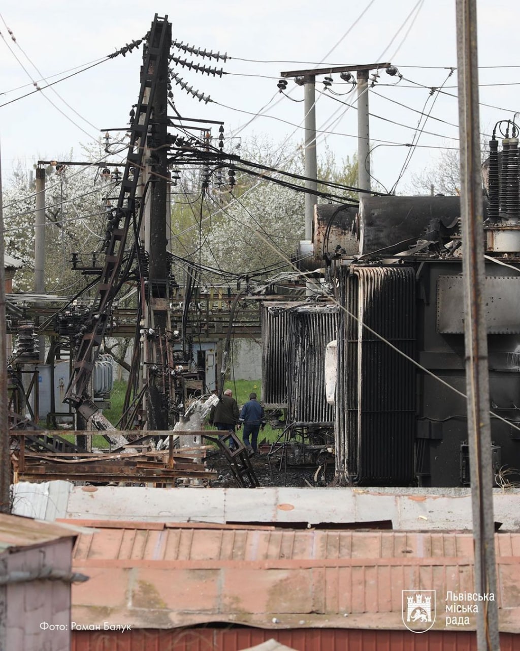 У мерії показали фото наслідків ракетних ударів по Львову 3 травня