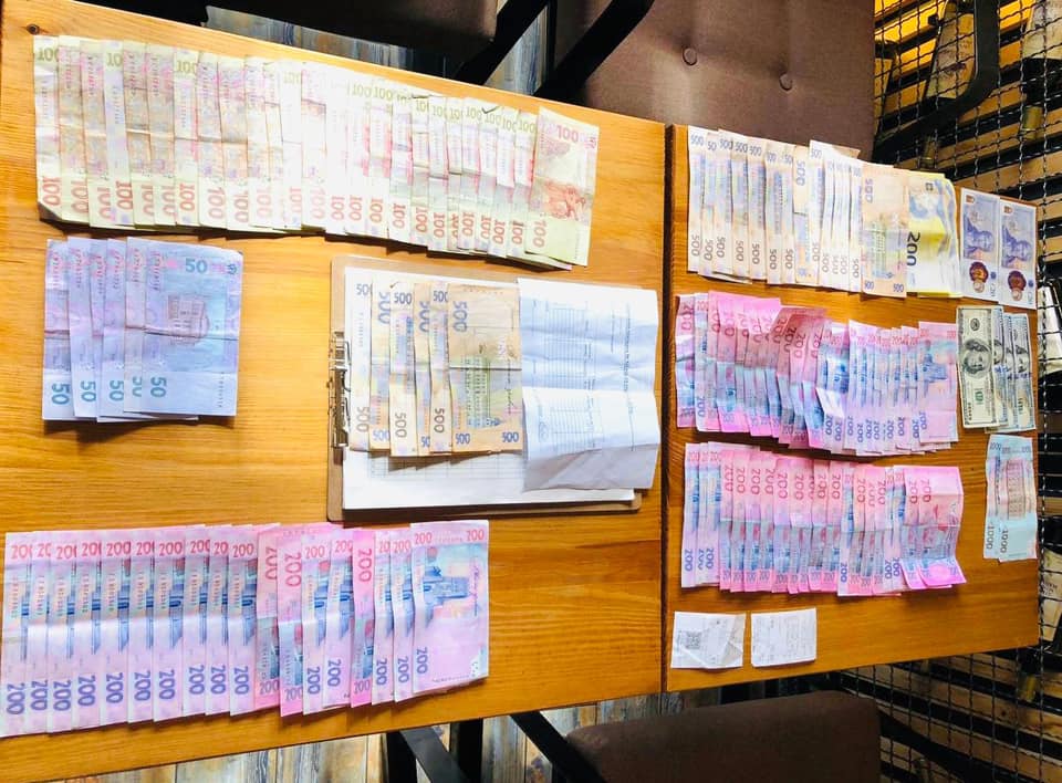 Мешканка Львівщини вербувала дівчат до проституції. Фото: facebook.com/frankivsk.police