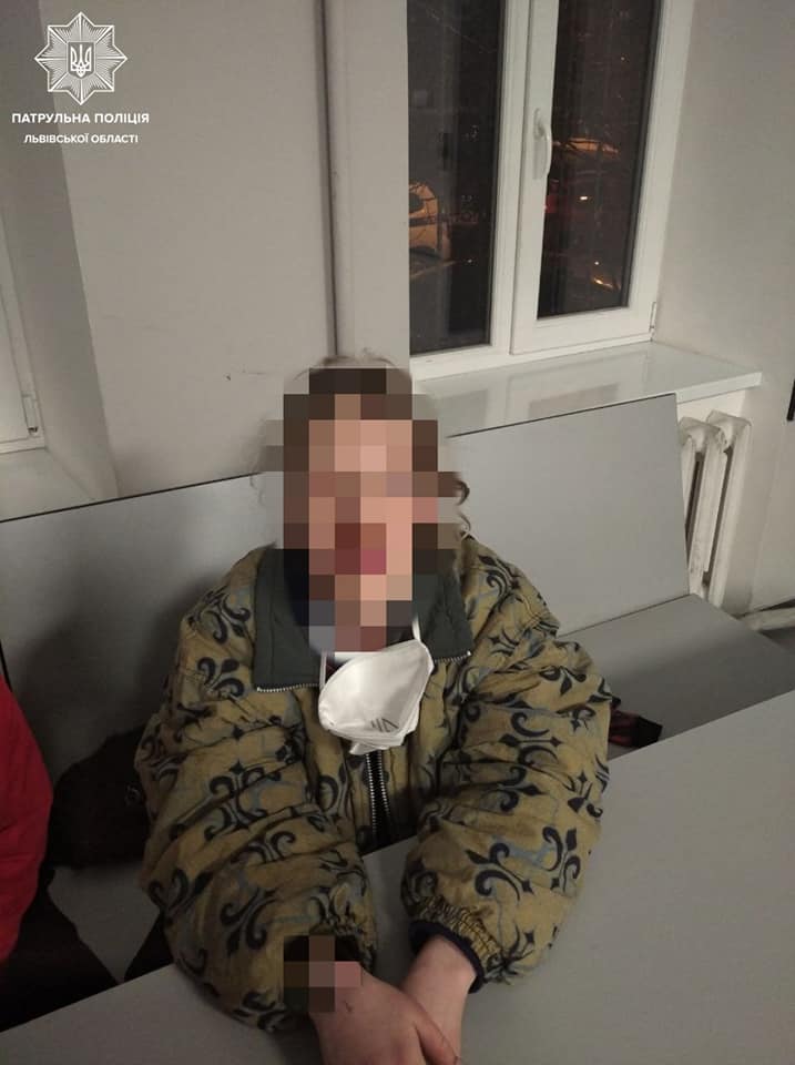 У парку Франка у Львові затримали двох закладчиків наркотиків