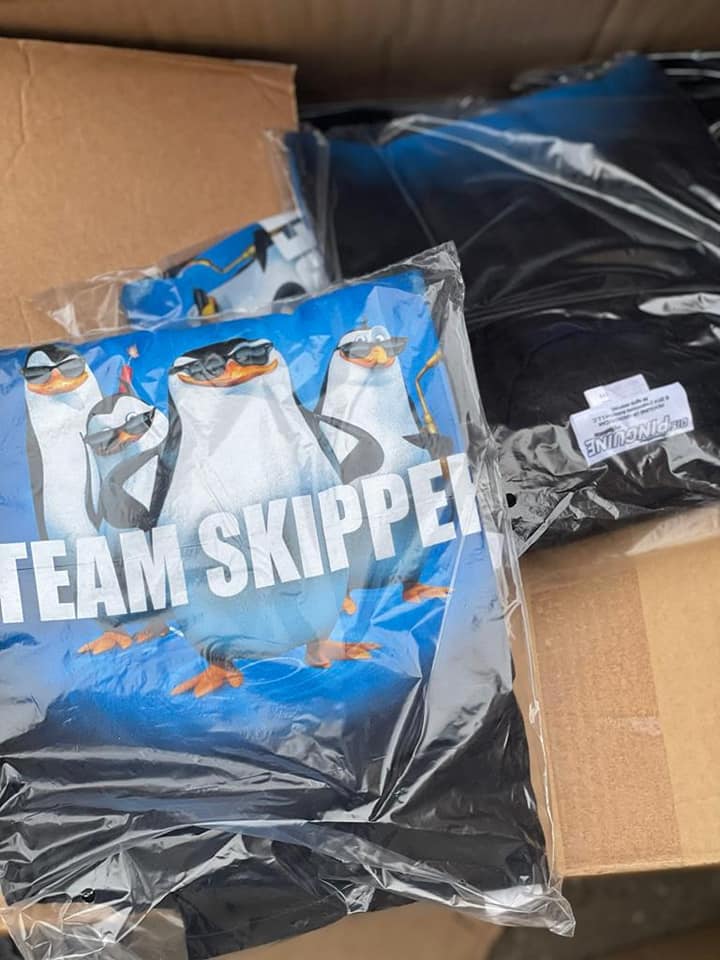 Везли під виглядом гуманітарної допомоги: львівські митники вилучили 30 ящиків брендового одягу