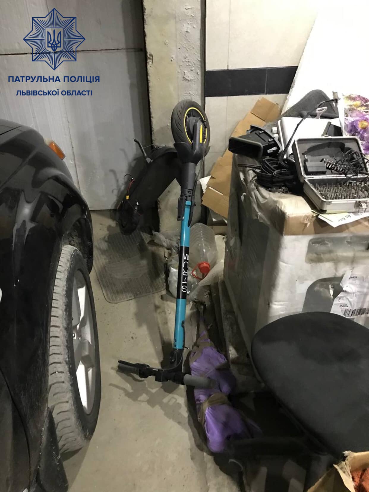 Львівські патрульні з допомогою GPS-датчика знайшли викрадений електросамокат