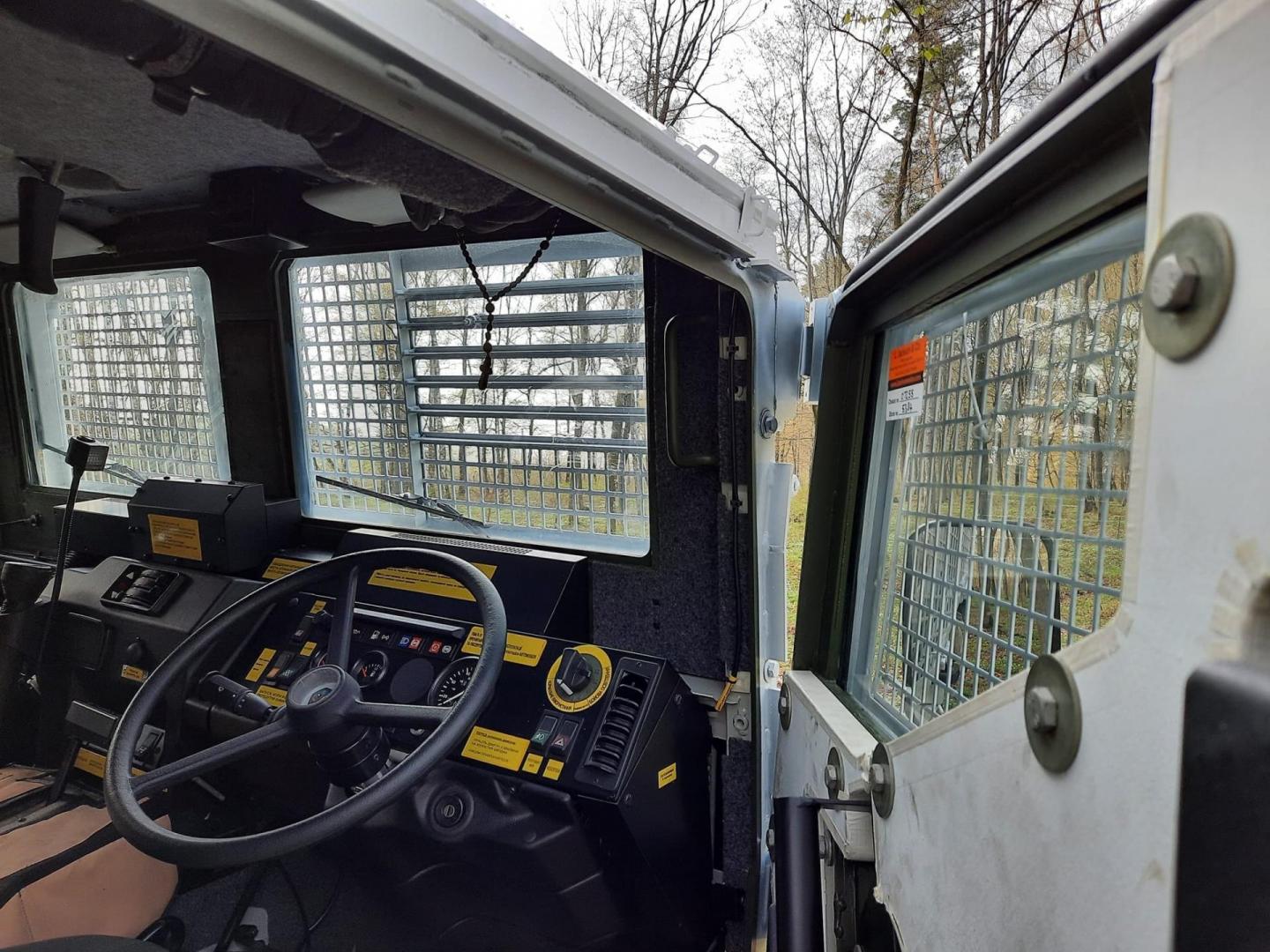 Львівська лікарня отримає сім броньованих автомобілів швидкої медичної допомоги