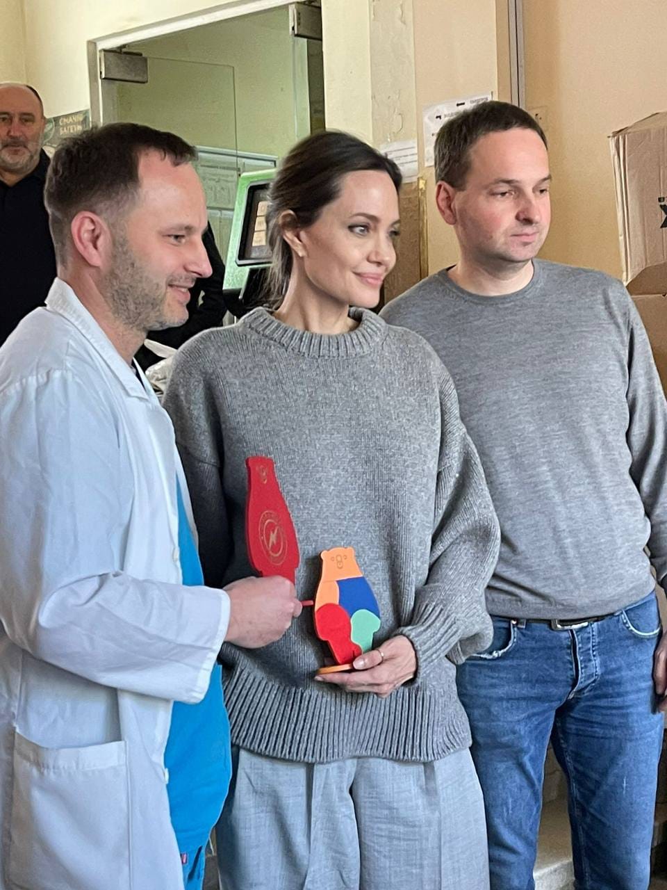 Анджеліна Джолі у Львові: де була і що робила відома голлівудська акторка