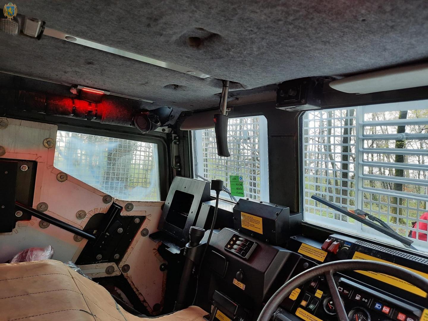 Львівська лікарня отримає сім броньованих автомобілів швидкої медичної допомоги