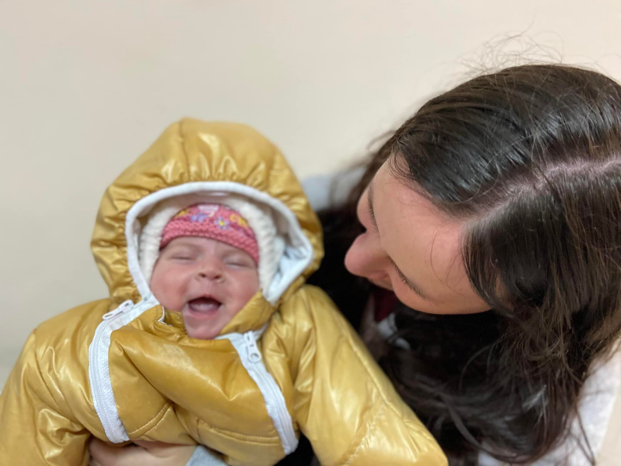 Львівські лікарі повернули зір матері трьох дітей з Донецька