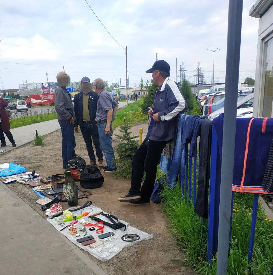 Скільки вуличних торговців оштрафували у Львові за місяць