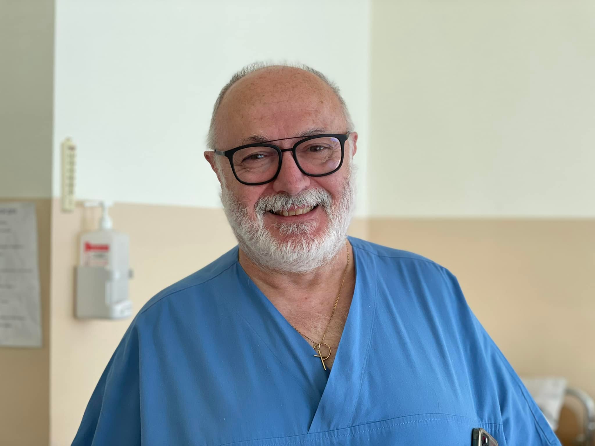 У Львові італійський хірург врятував 15-річного хлопця, який постраждав під час обстрілу вокзалу у Краматорську