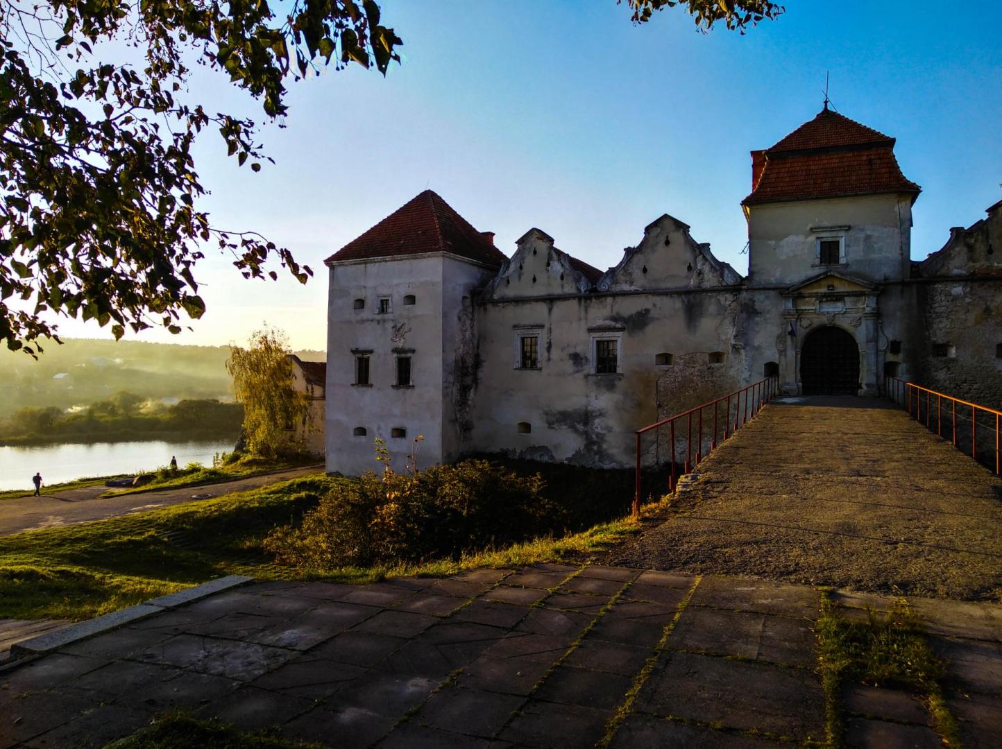 Свірзький замок відкрили для туристів – ціни на екскурсії