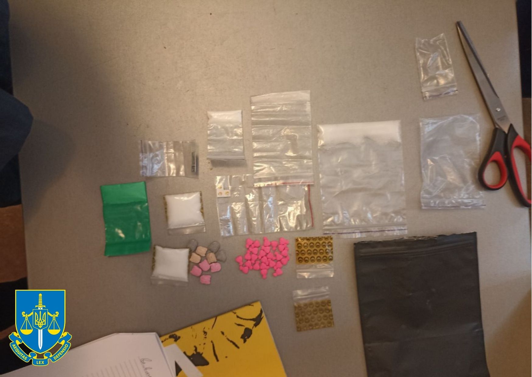 У Львові затримали трьох наркоторговців із товаром на мільйон гривень