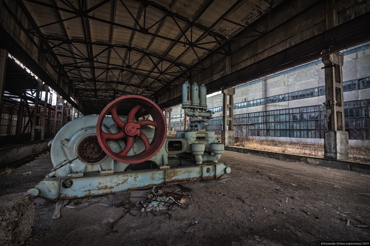 Занедбаний "ЛАЗ". Фото: explorer.lviv.ua