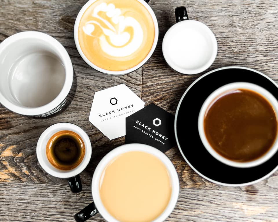 На Кривій Липі відкрили затишну кав'ярню. Фото: Black Honey/Facebook