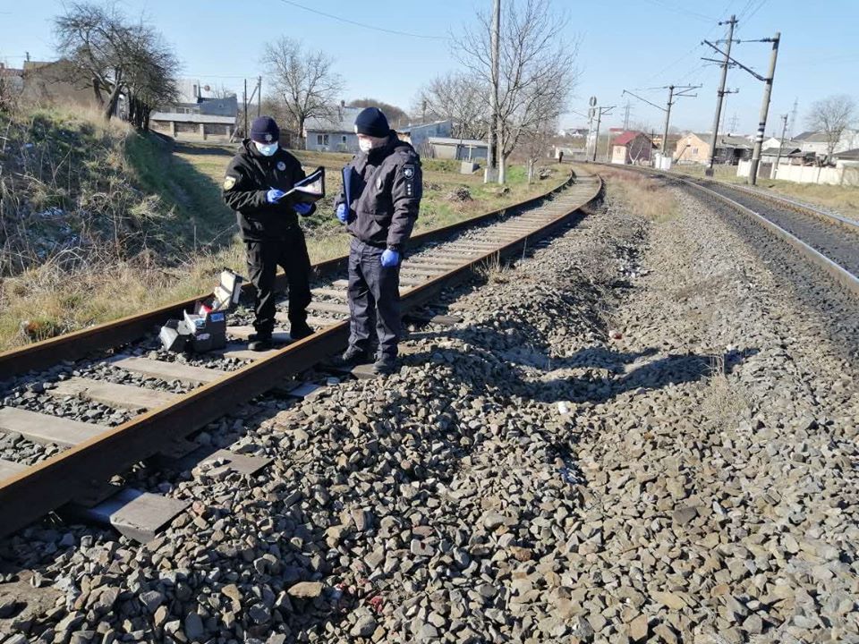 Правоохоронці на місці інциденту. Фото: поліція Львівської області
