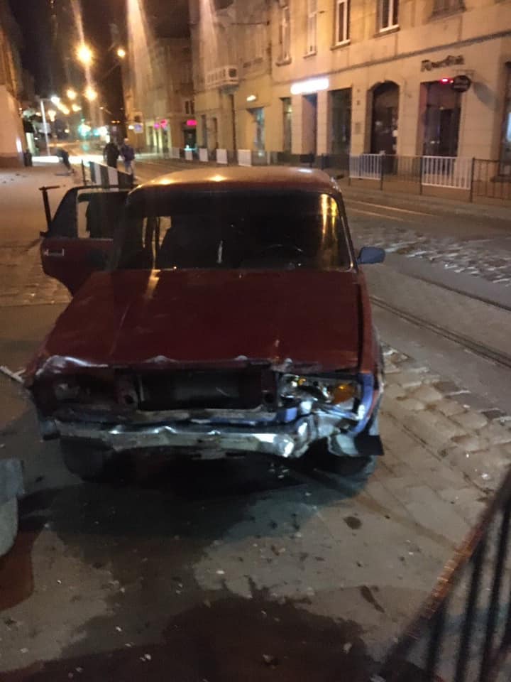 Авто водія-втікача. Фото: Ігор Зінкевич