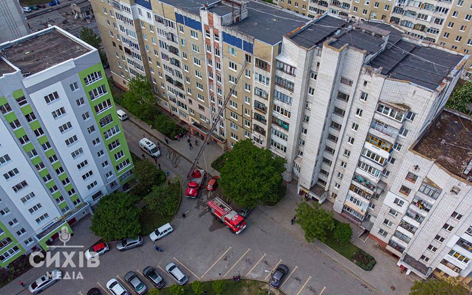 В багатоповерхівці на Сихові спалахнула пожежа. Фото: Сихів Медіа