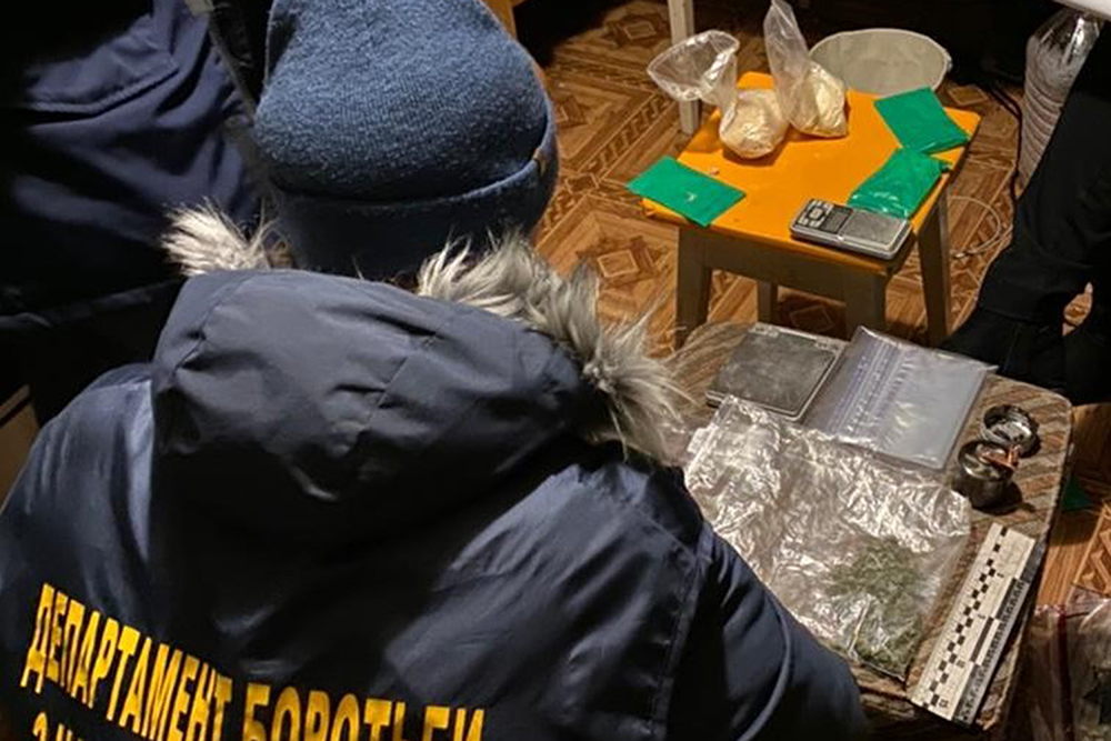 Поліція затримала львівського наркоторговця-оптовика. Фото поліції