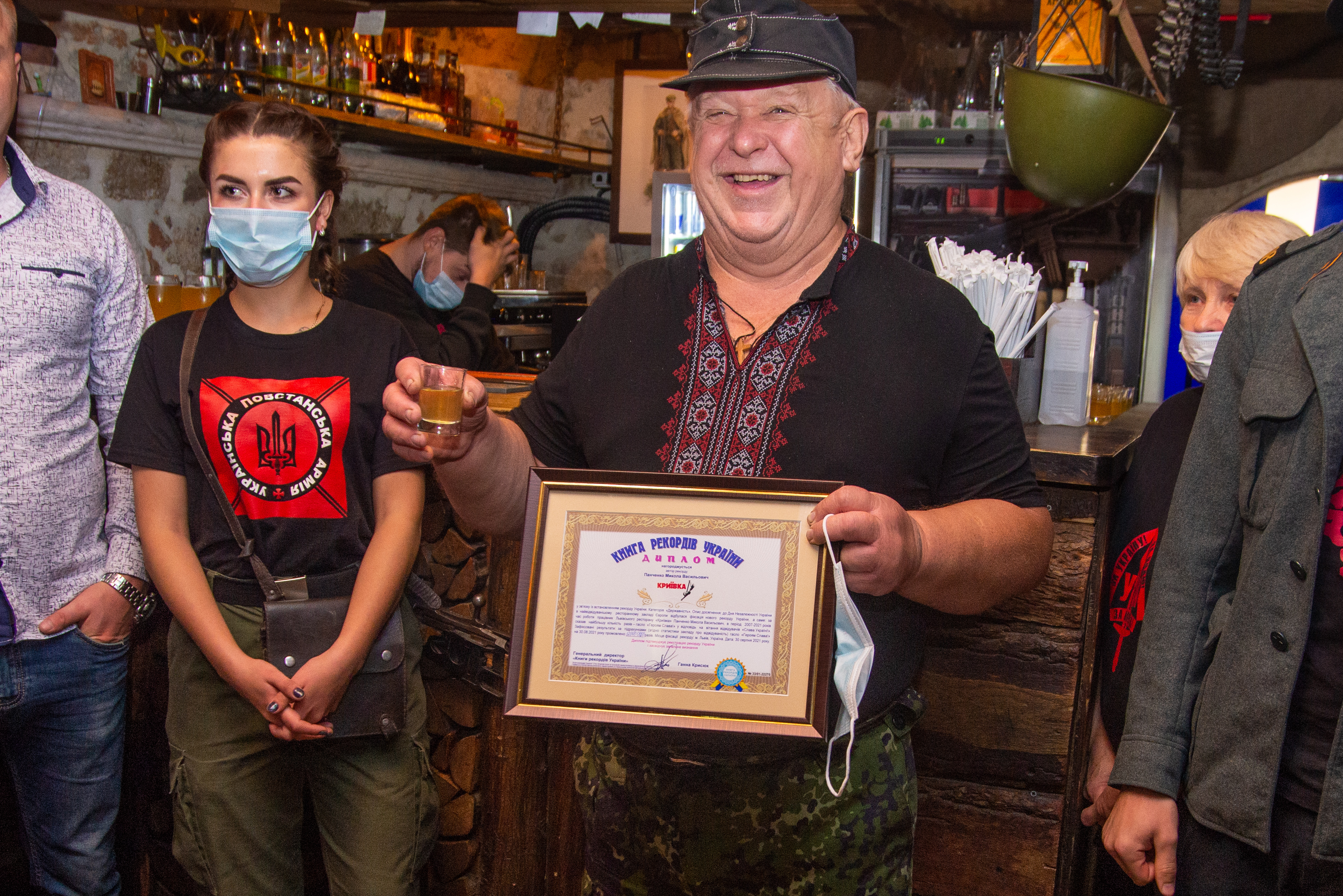 Львів'янин потрапив до Книги рекордів, повторивши два слова понад мільйон разів. Фото: fest.lviv.ua