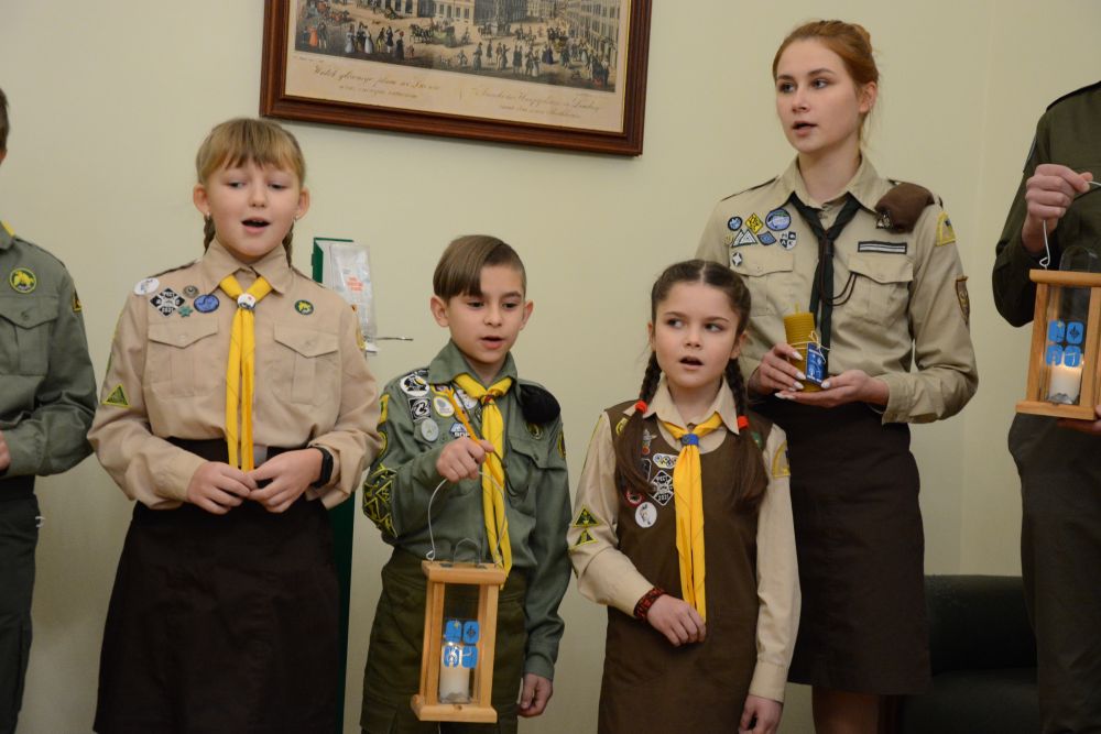 До Львова привезли Вифлеємський вогонь