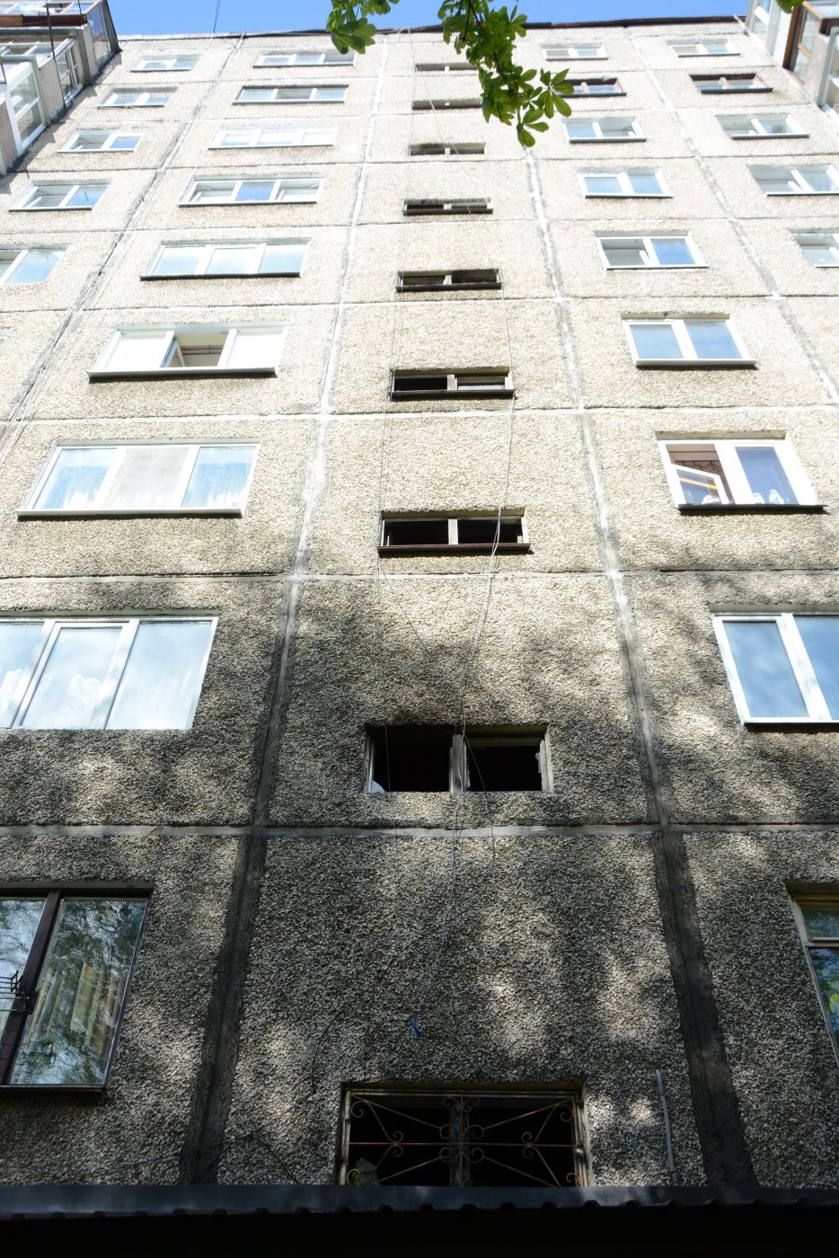 Названо причину масштабної пожежі у львівській багатоповерхівці. Фото: Львівська міська рада