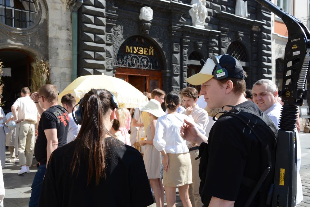 Центр Львова перетворився на знімальний майданчик. Фото: Олександр Мазуренко
