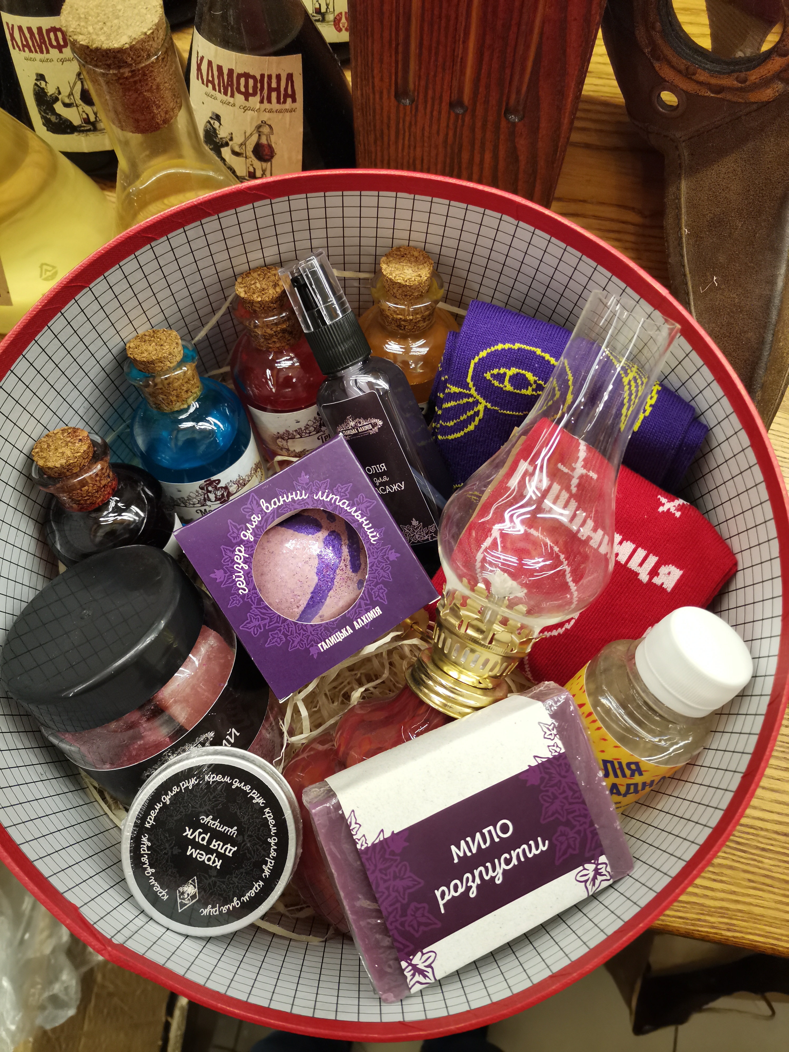 На Вірменській відкрили нове незвичайне кафе. Фото: Галицька Алхімія