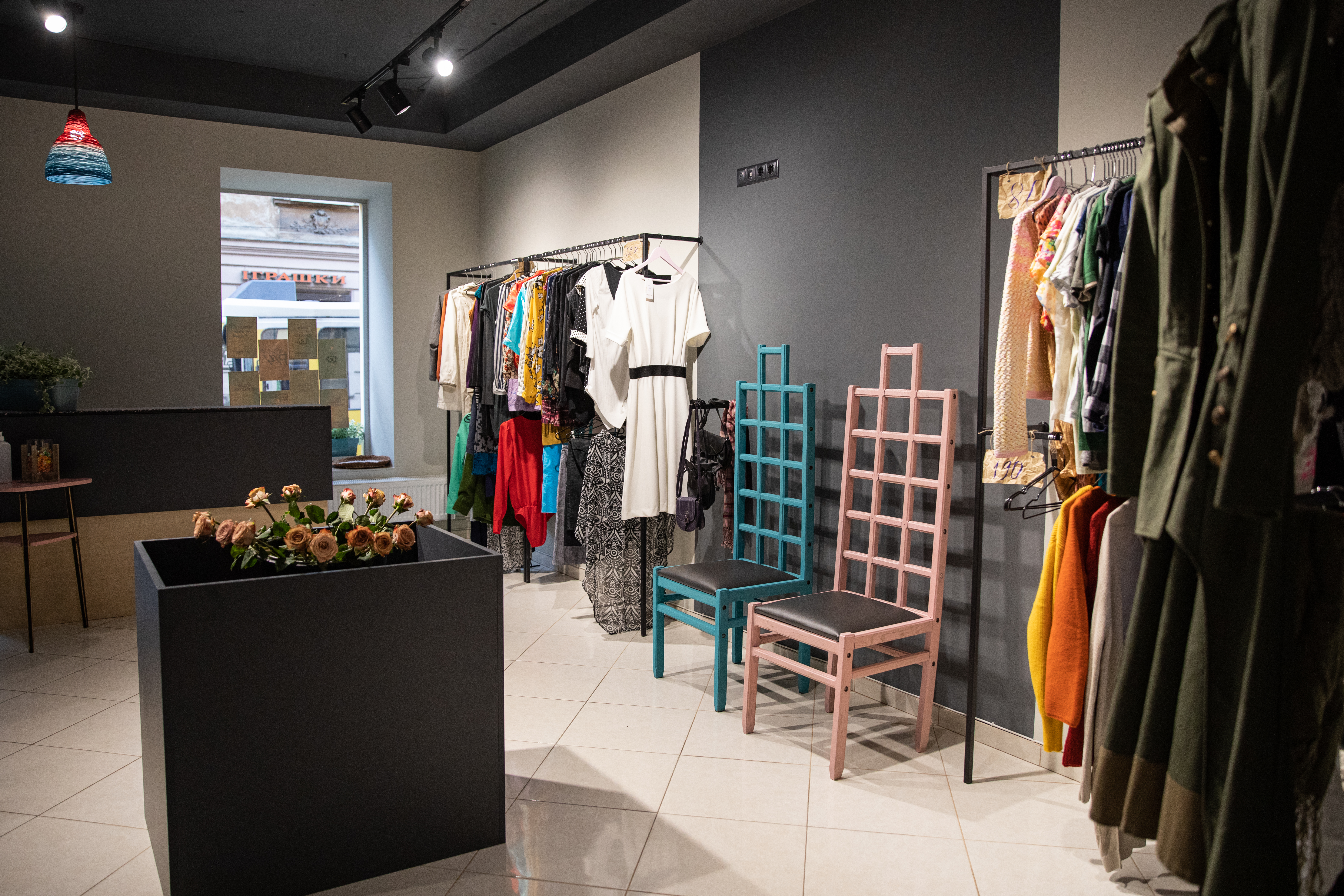 У Львові відкриють крамницю переосмисленого одягу. Фото: Іра Роговик