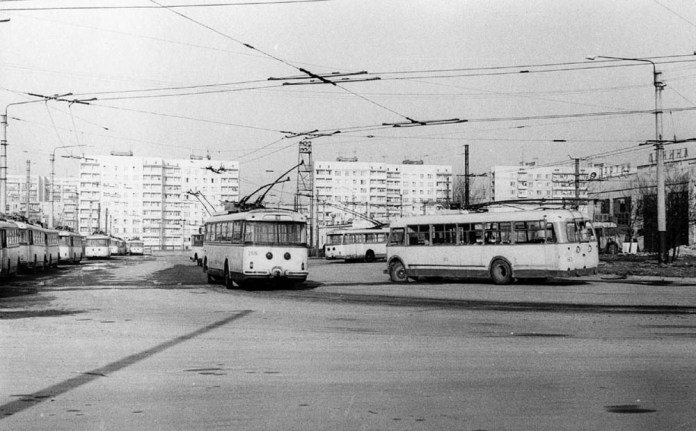 &laquo;Киянка&raquo; № 163 та тролейбуси &laquo;Skoda 9Tr&raquo; у тролейбусному депо Львова. Фото: Ааре Оландер