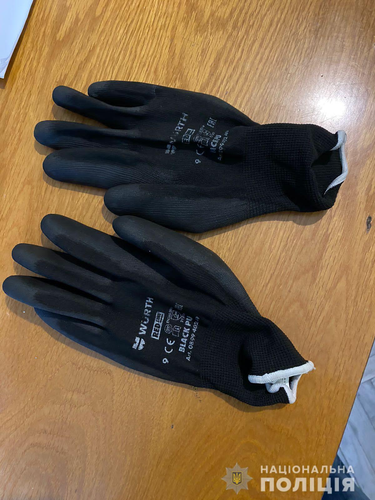 У Львові затримали банду квартирних злодіїв. Фото поліції